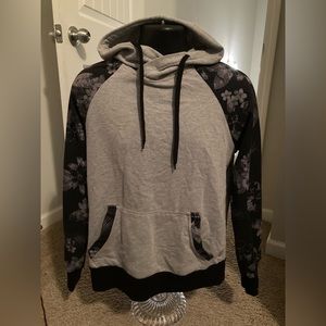 CARBON Grey Hooded Sweatshirt. Size Medium.